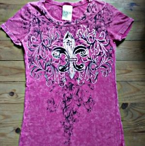 Cute short sleeve fitted shirt size Small